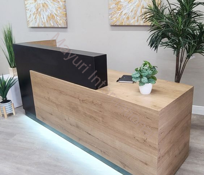 Reception Desk 