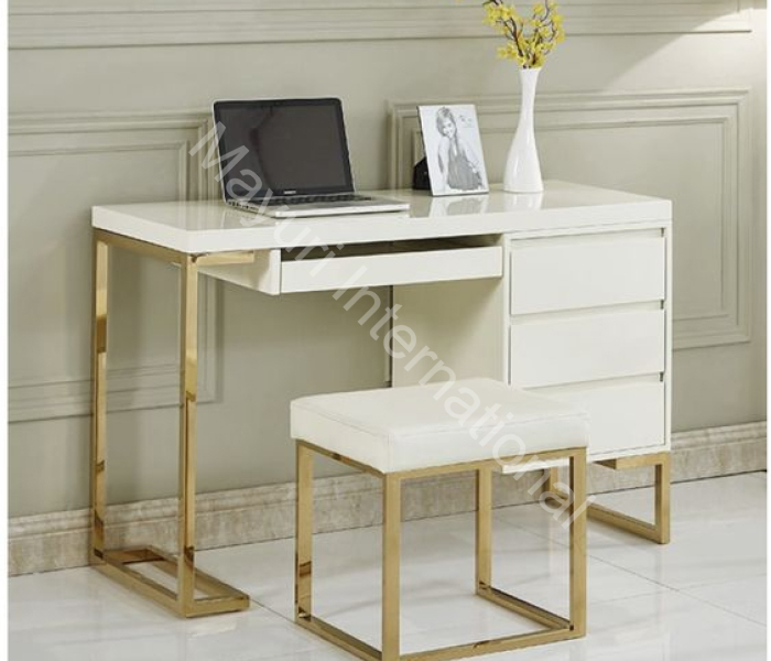 Home Desk  set in Bangalore