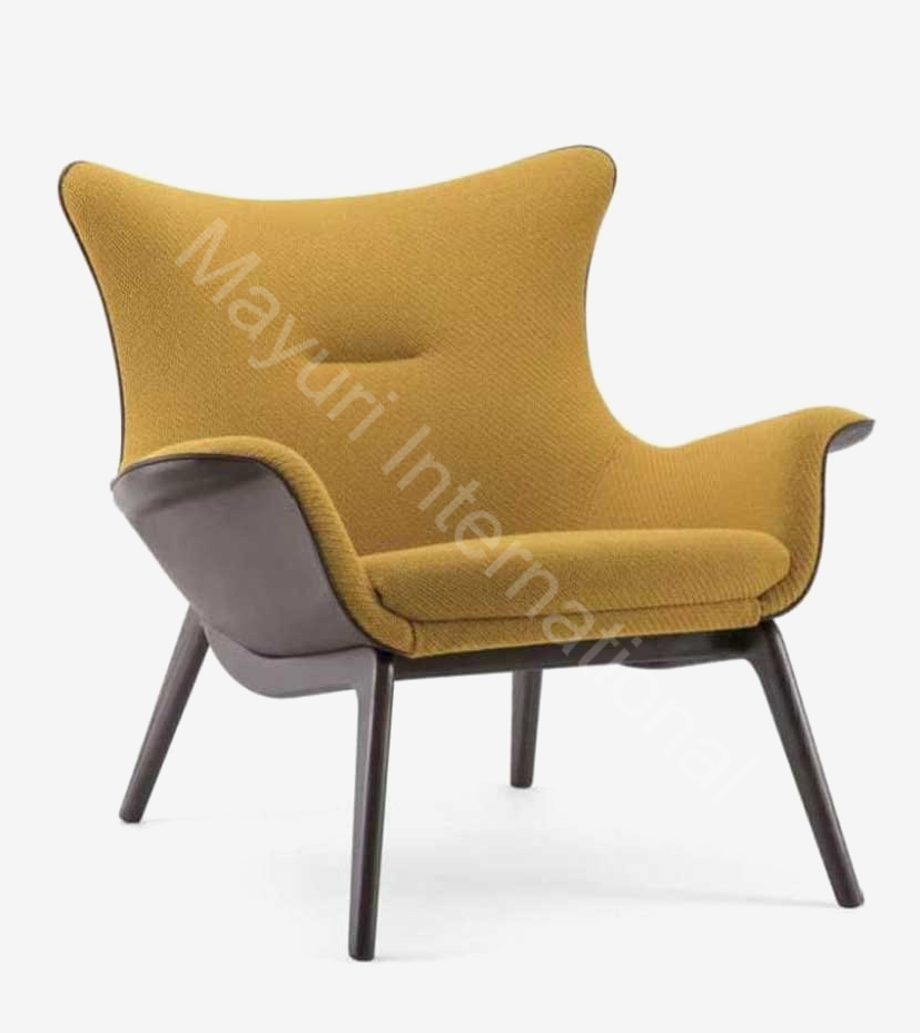 Lounge Chairs 