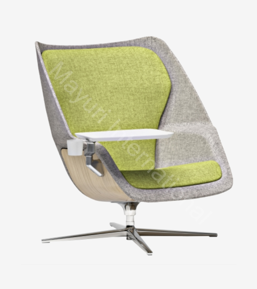 Lounge Chairs 