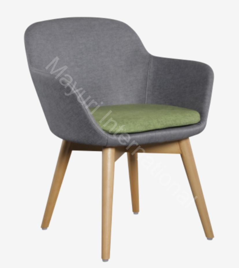 Lounge Chairs 