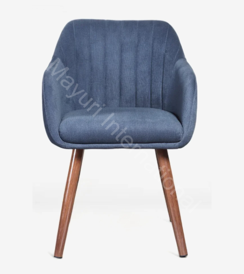 Lounge Chairs 