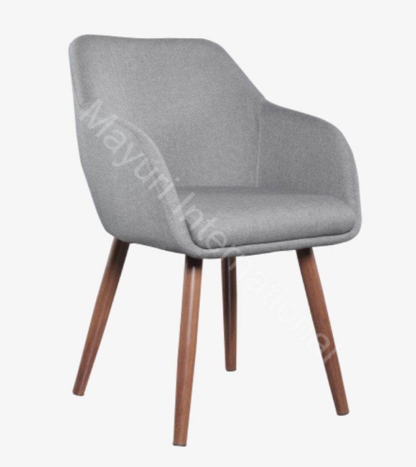 Lounge Chairs 